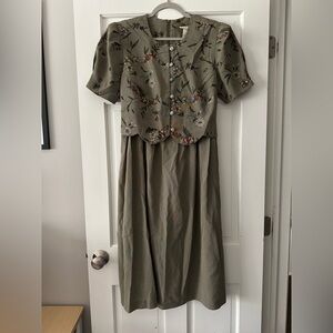 Vintage Lady Dorby Floral Scallop Edge Blouson Midi Dress